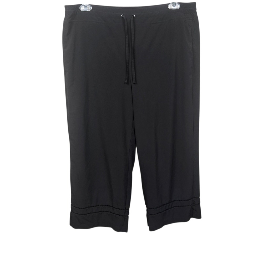 Weekends‎ by Chicos Black Capri Pants Womens Size 3 Pull on Casual Pockets